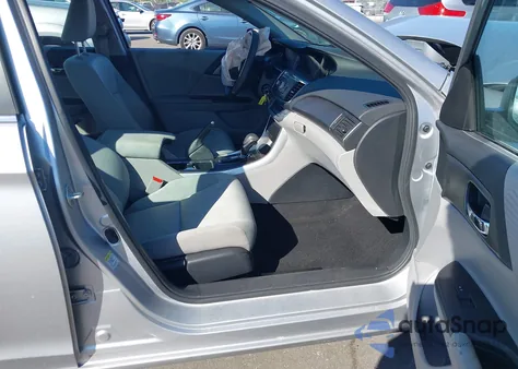 2014 Honda Accord Lx z USA, uszkodzony, nr VIN 1HGCR2F38EA044640